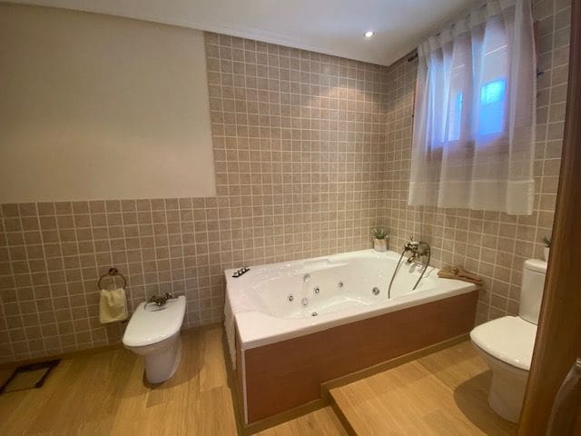 4 bedroom Villa for sale in Cabezo de Torres with pool - € 545,000 (Ref: 9987047)