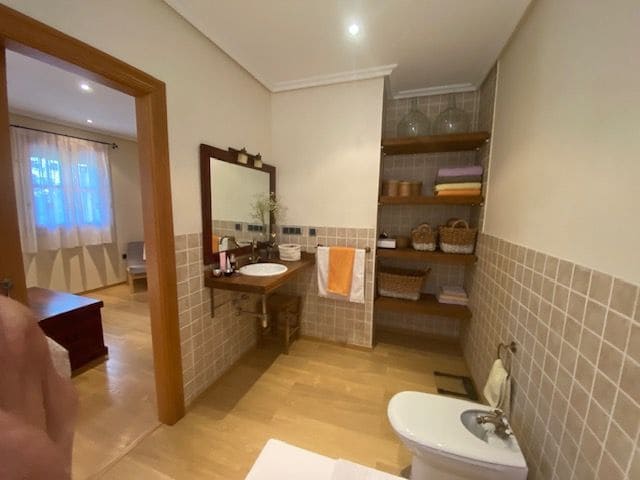 4 bedroom Villa for sale in Cabezo de Torres with pool - € 545,000 (Ref: 9987047)