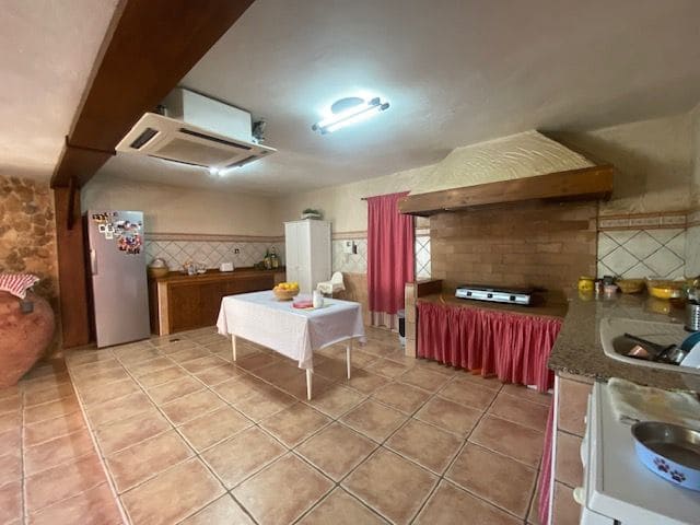 4 bedroom Villa for sale in Cabezo de Torres with pool - € 545,000 (Ref: 9987047)