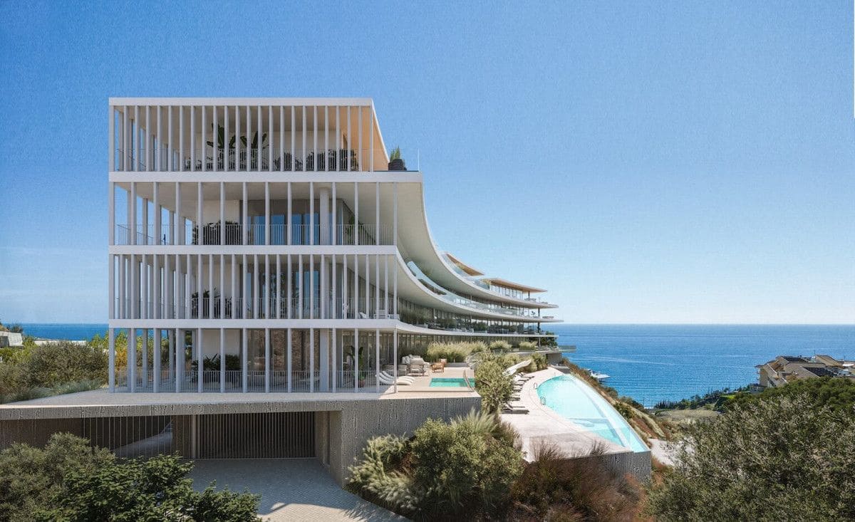2 soveværelse Lejlighed til salg i Fuengirola med swimmingpool - € 885.000 (Ref: 9992052)