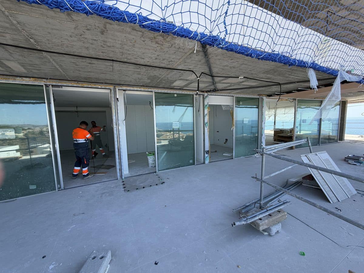 2 soveværelse Lejlighed til salg i Fuengirola med swimmingpool - € 885.000 (Ref: 9992052)