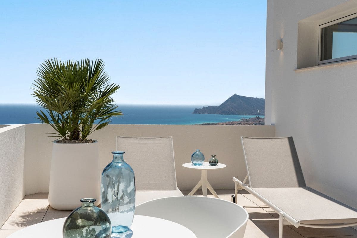 4 soveværelse Villa til salg i Altea la Vella med swimmingpool - € 2.146.000 (Ref: 9992063)