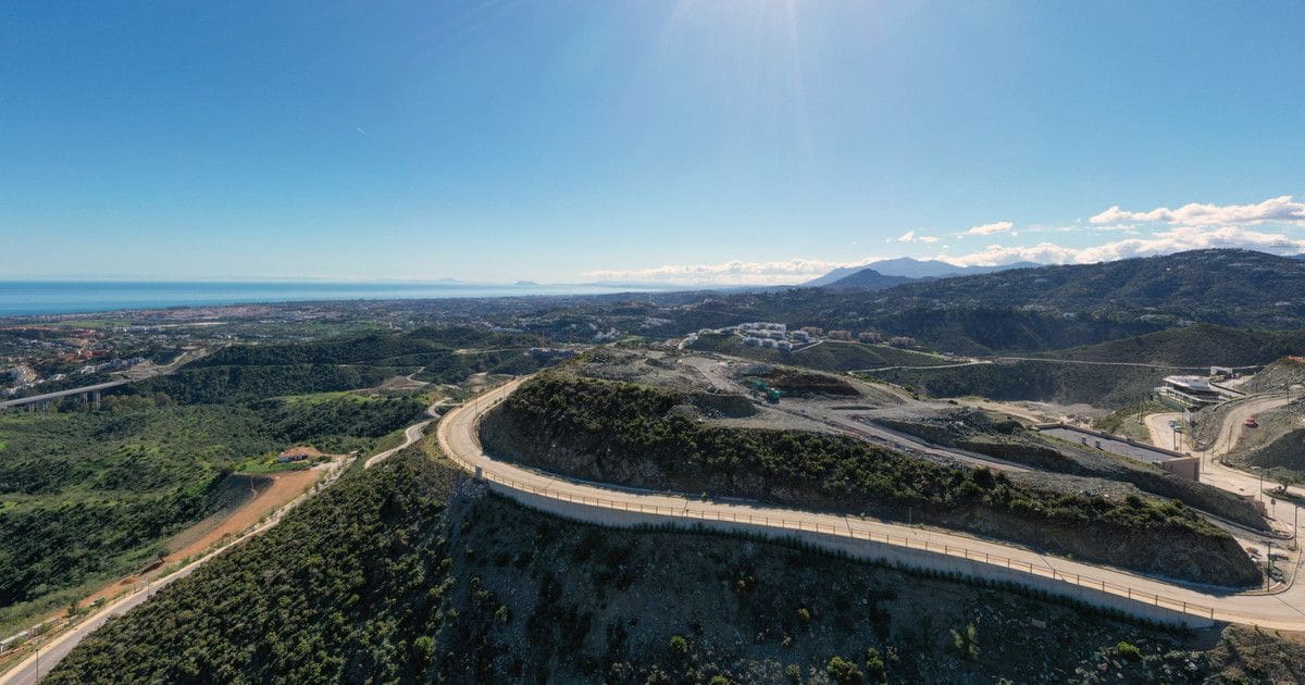 4 soverom Leilighet til salgs i El Madronal med svømmebasseng - € 2 200 000 (Ref: 9992067)