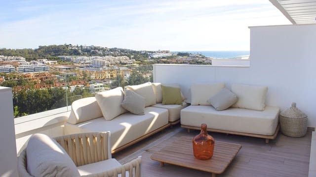 Apartamento de 1 habitación en La Cala de Mijas, Mijas en venta con piscina - 680.000 € (Ref: 9992083)