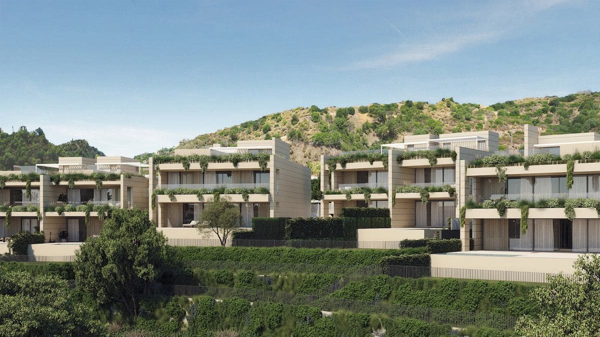 3 quarto Apartamento para venda em Elviria com piscina - 1 070 000 € (Ref: 9992103)