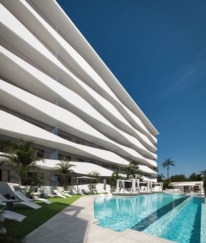 2 quarto Apartamento para venda em El Coto, Mijas com piscina - 709 000 € (Ref: 9992133)