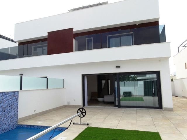 3 soverom Villa til salgs i Pilar de la Horadada med svømmebasseng - € 425 000 (Ref: 9992144)