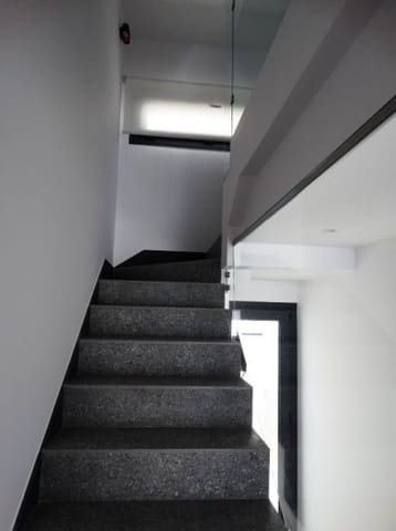 Chalet de 3 habitaciones en Pilar de la Horadada en venta con piscina - 425.000 € (Ref: 9992144)
