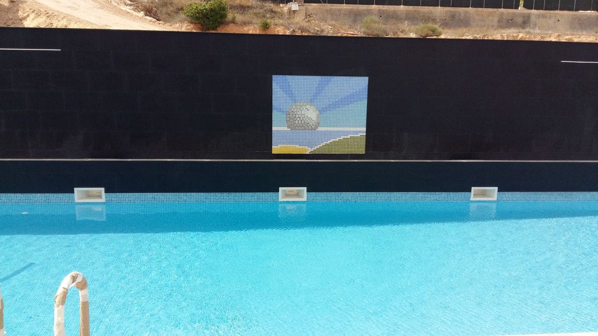 2 sovrum Lägenhet till salu i Filipinas med pool - 255 000 € (Ref: 9992146)