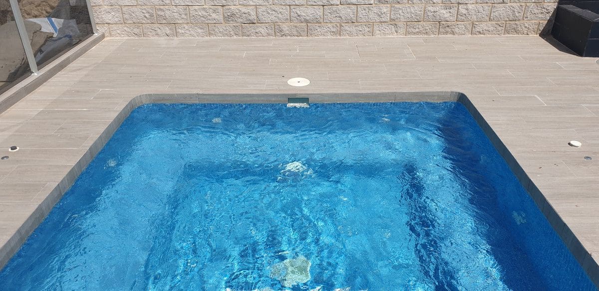 2 sovrum Lägenhet till salu i Filipinas med pool - 255 000 € (Ref: 9992146)