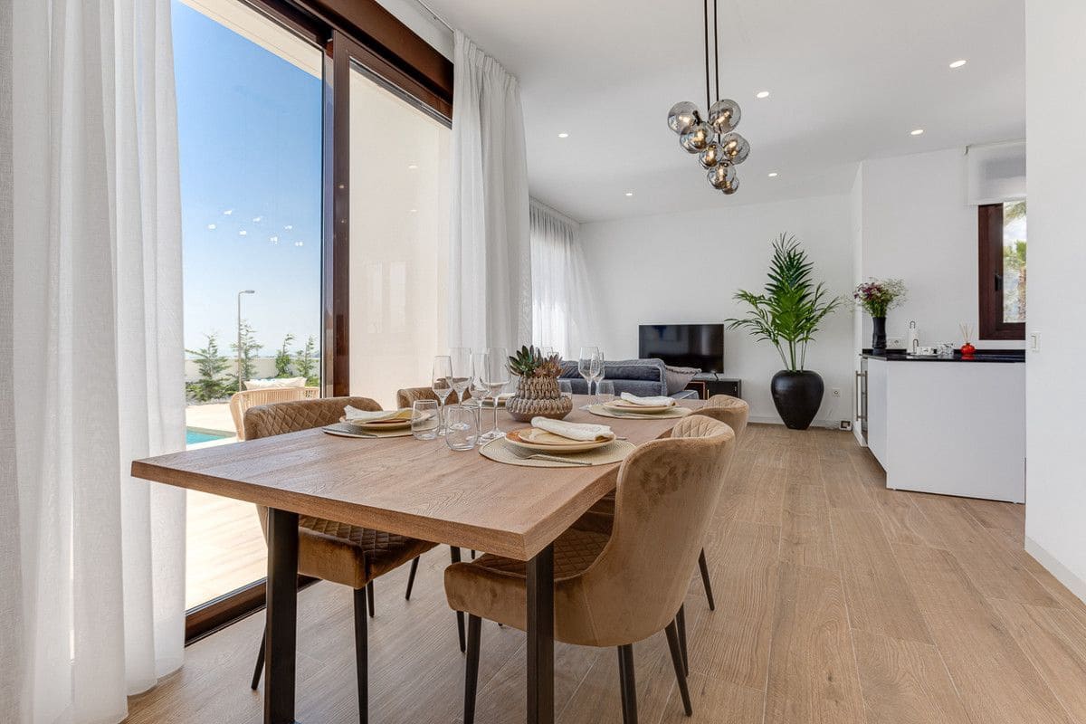 4 slaapkamer Villa te koop in Finestrat met zwembad - € 840.000 (Ref: 9992163)
