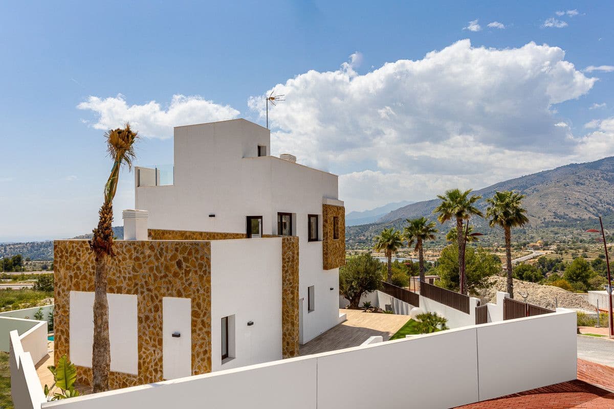 4 slaapkamer Villa te koop in Finestrat met zwembad - € 840.000 (Ref: 9992163)