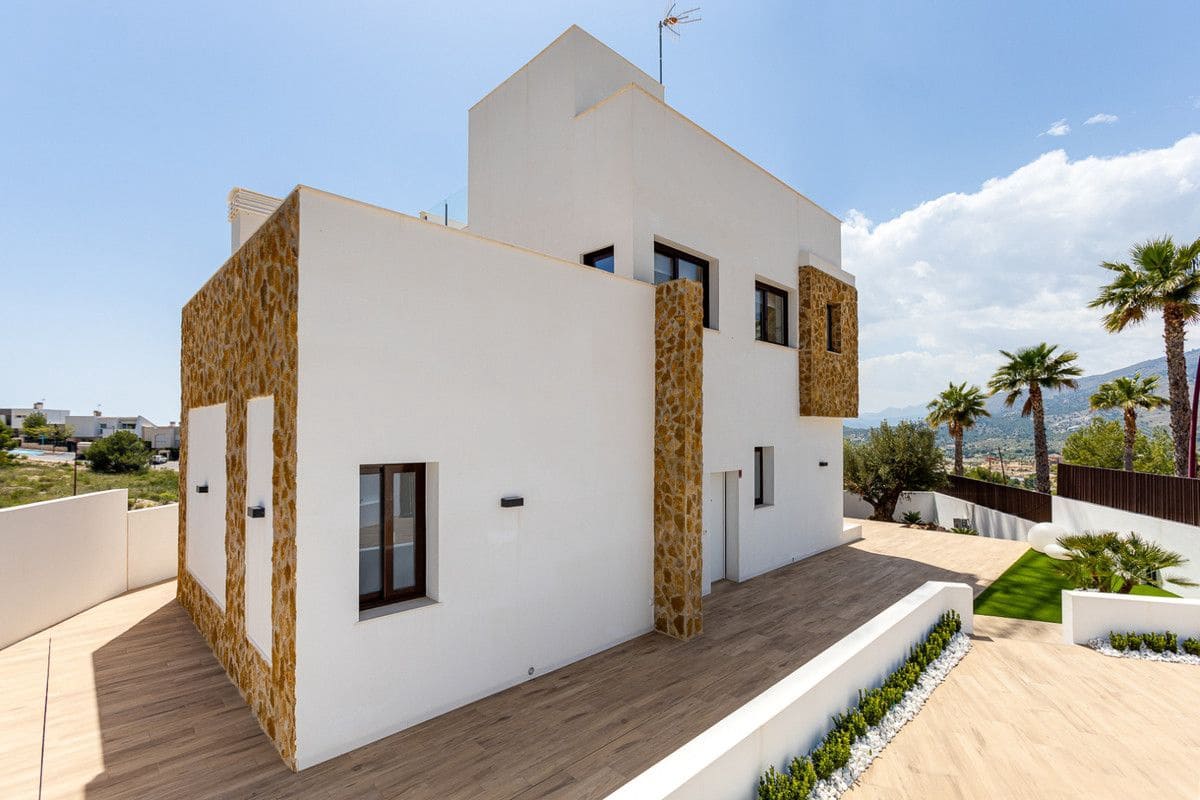 4 slaapkamer Villa te koop in Finestrat met zwembad - € 840.000 (Ref: 9992163)