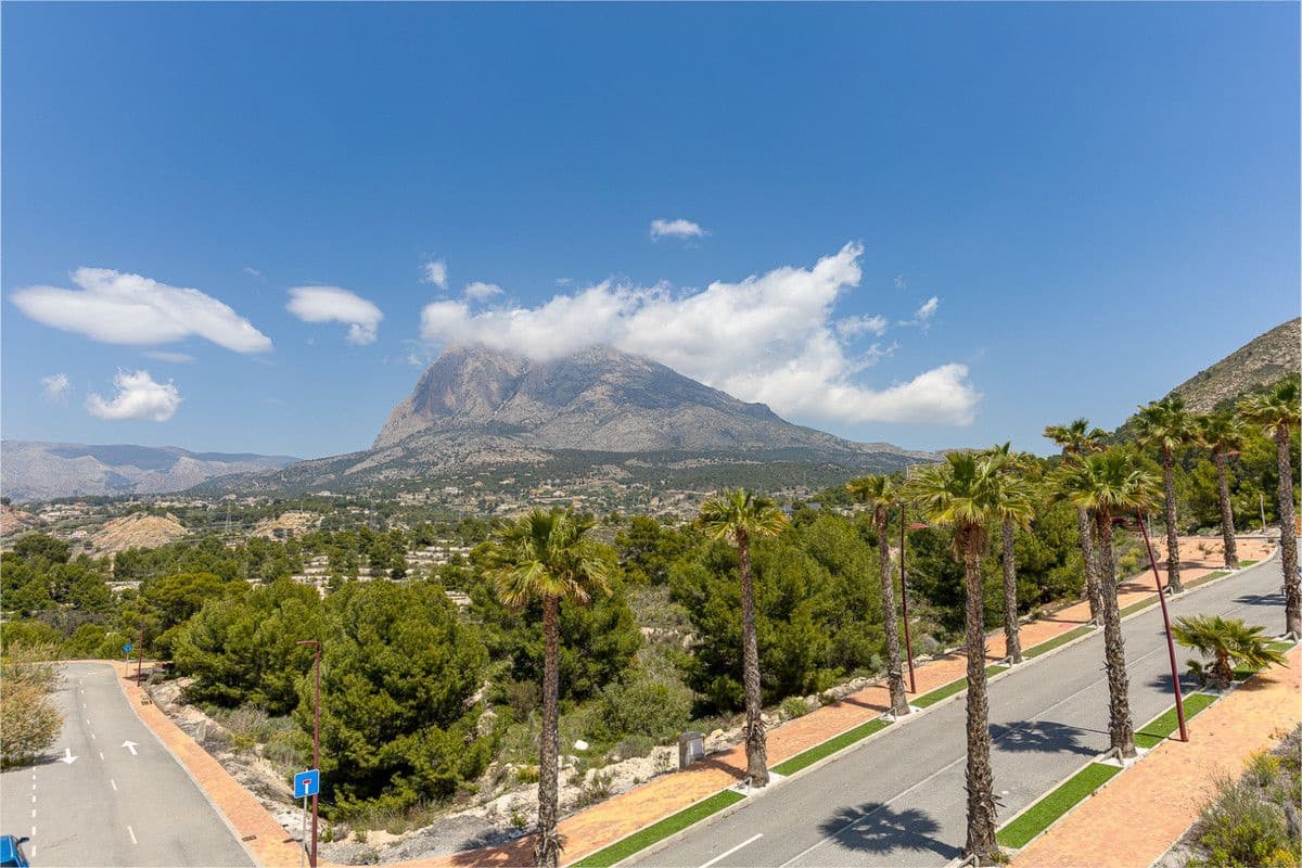 4 slaapkamer Villa te koop in Finestrat met zwembad - € 840.000 (Ref: 9992163)
