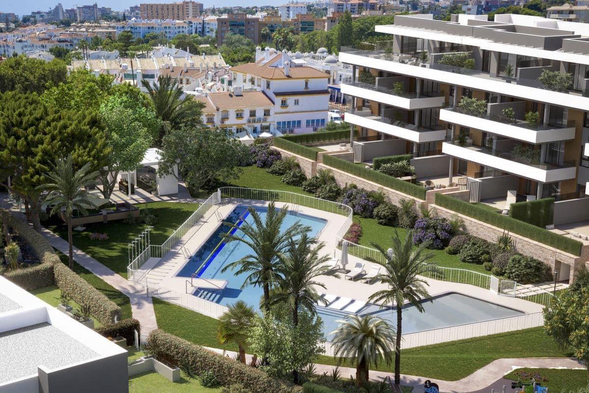 3 quarto Apartamento para venda em Torremolinos com piscina - 1 100 000 € (Ref: 9992167)