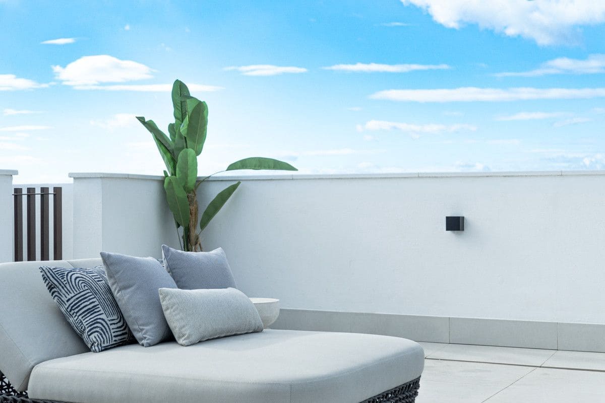 2 soveværelse Lejlighed til salg i Fuengirola med swimmingpool - € 599.000 (Ref: 9992187)