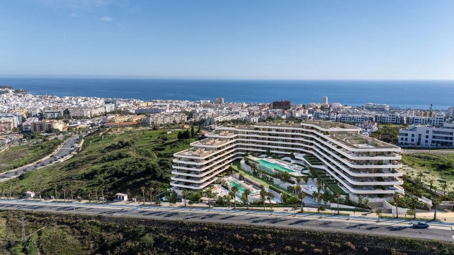 1 slaapkamer Appartement te koop in Estepona met zwembad - € 479.000 (Ref: 9992207)