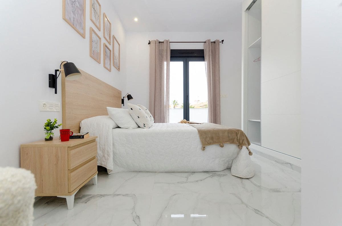 3 camera da letto Villa in vendita in Torrevieja con piscina - 424.000 € (Rif: 9992237)