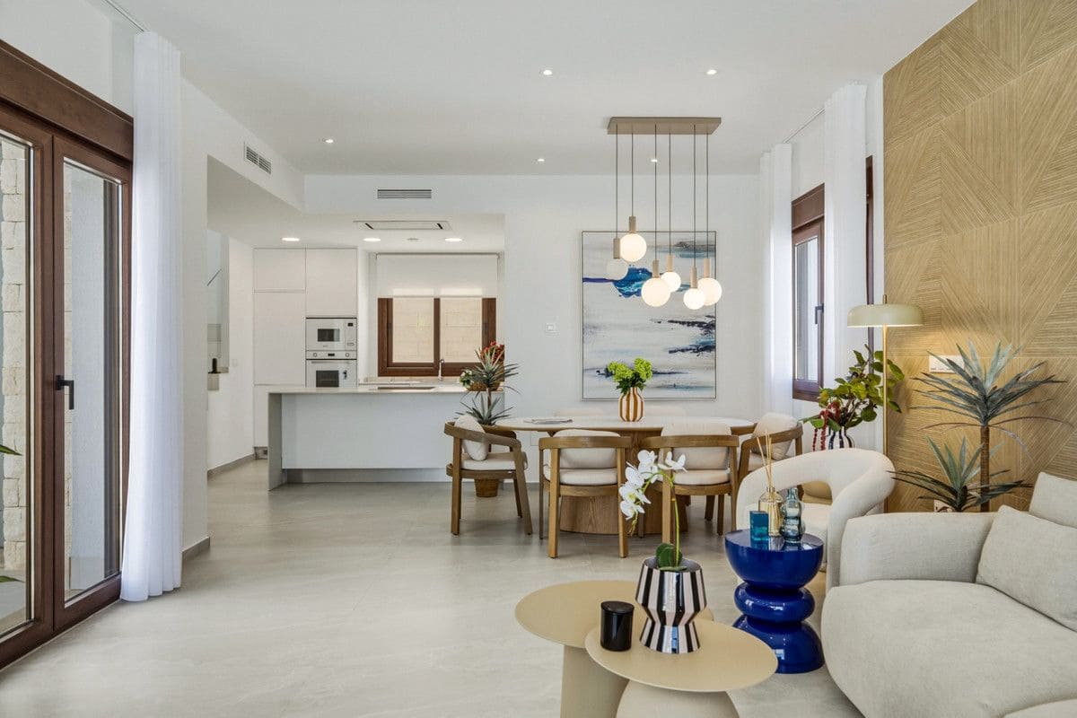 4 soverom Villa til salgs i Orihuela med svømmebasseng - € 649 000 (Ref: 9992243)