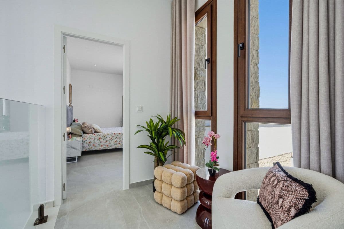 4 soverom Villa til salgs i Orihuela med svømmebasseng - € 649 000 (Ref: 9992243)