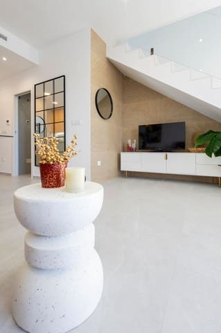 3 soveværelse Villa til salg i Desamparados - Hurchillo - Torremendo, Orihuela med swimmingpool - € 315.000 (Ref: 9992246)