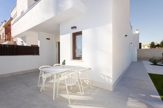 3 soveværelse Villa til salg i Desamparados - Hurchillo - Torremendo, Orihuela med swimmingpool - € 315.000 (Ref: 9992246)