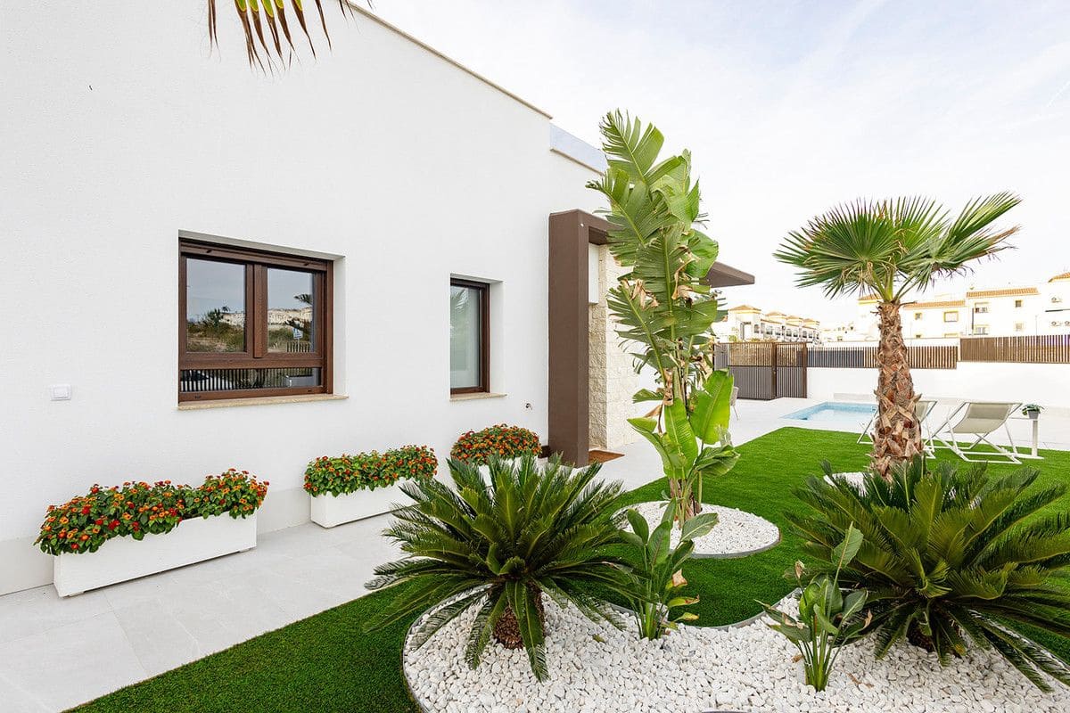 2 chambre Villa/Maison à vendre à Orihuela avec piscine - 356 000 € (Ref: 9992247)