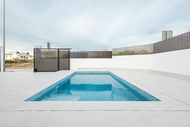 2 quarto Moradia para venda em Desamparados - Hurchillo - Torremendo, Orihuela com piscina - 356 000 € (Ref: 9992247)