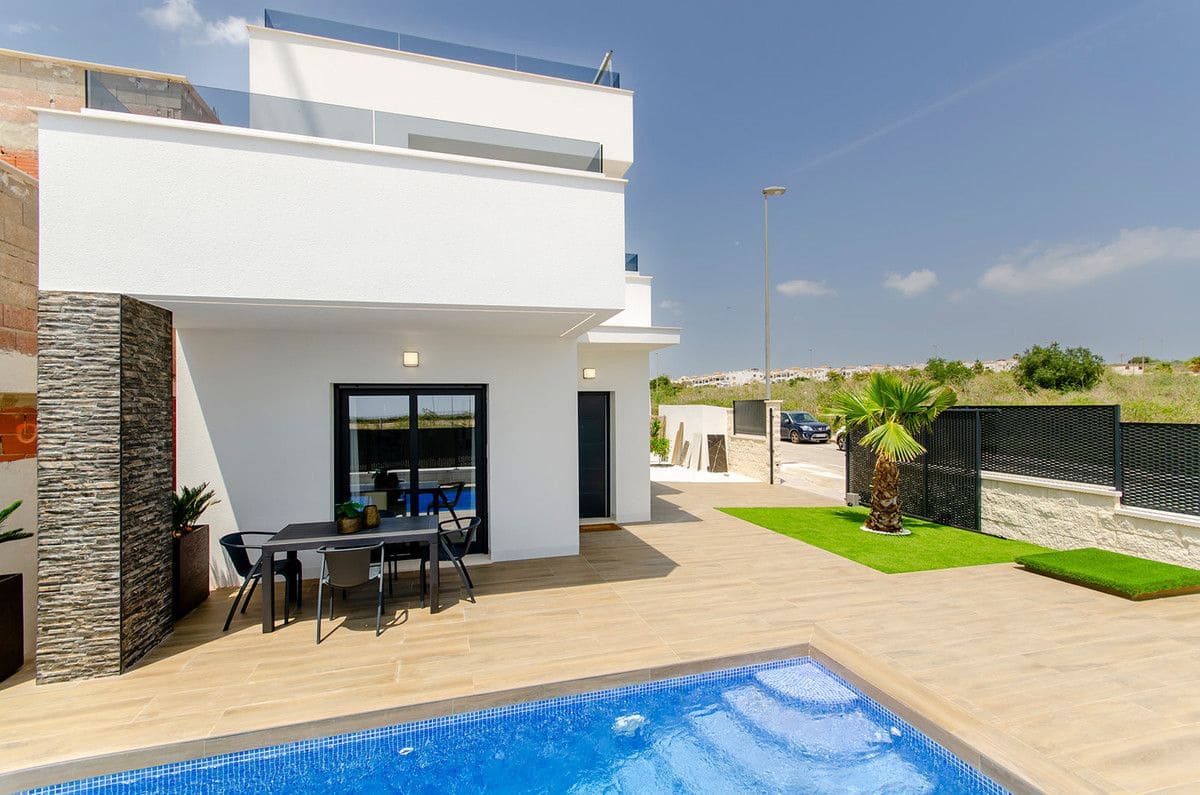 3 Zimmer Villa zu verkaufen in Orihuela mit Pool - 395.000 € (Ref: 9992248)