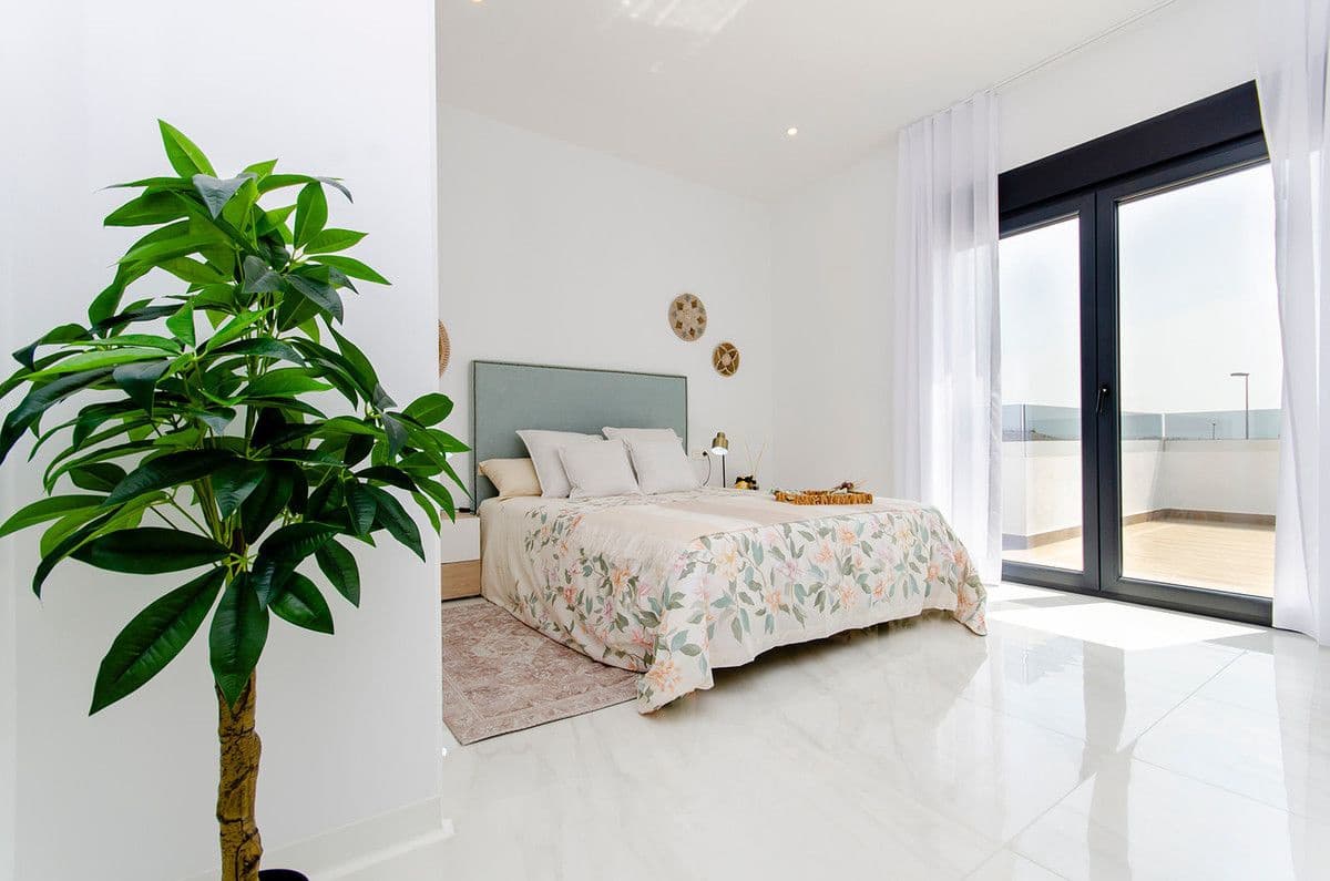 3 Zimmer Villa zu verkaufen in Orihuela mit Pool - 395.000 € (Ref: 9992248)