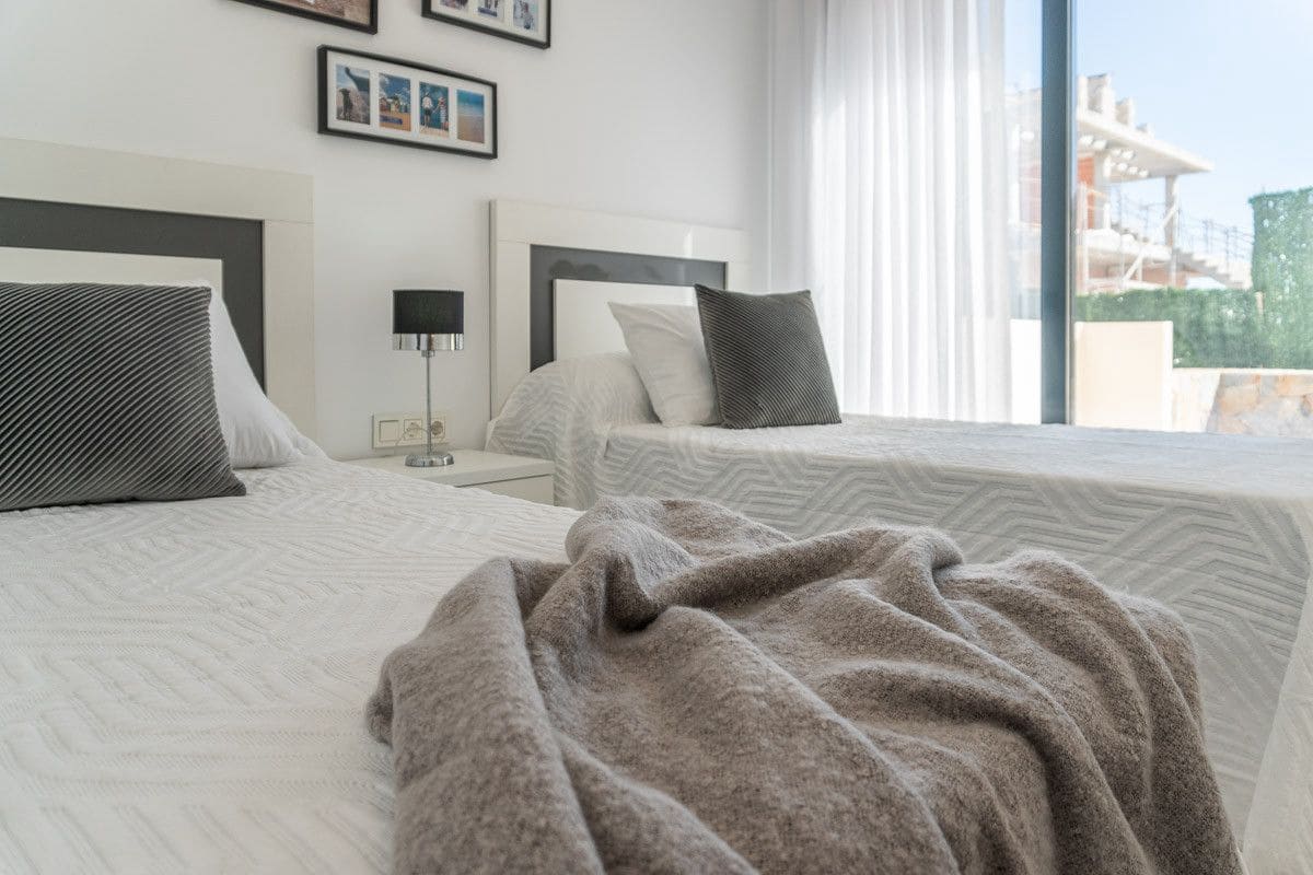 2 sypialnia Apartament na sprzedaż w Los Altos z basenem - 340 000 € (Ref: 9992281)