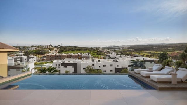 5 Zimmer Villa zu verkaufen in Estepona mit Pool - 1.765.000 € (Ref: 9992283)