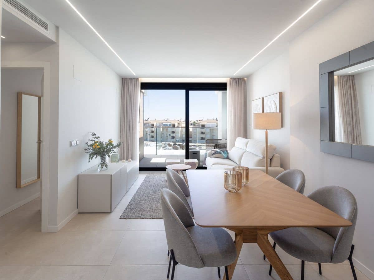 2 sovrum Lägenhet till salu i Denia med pool - 379 000 € (Ref: 9992295)