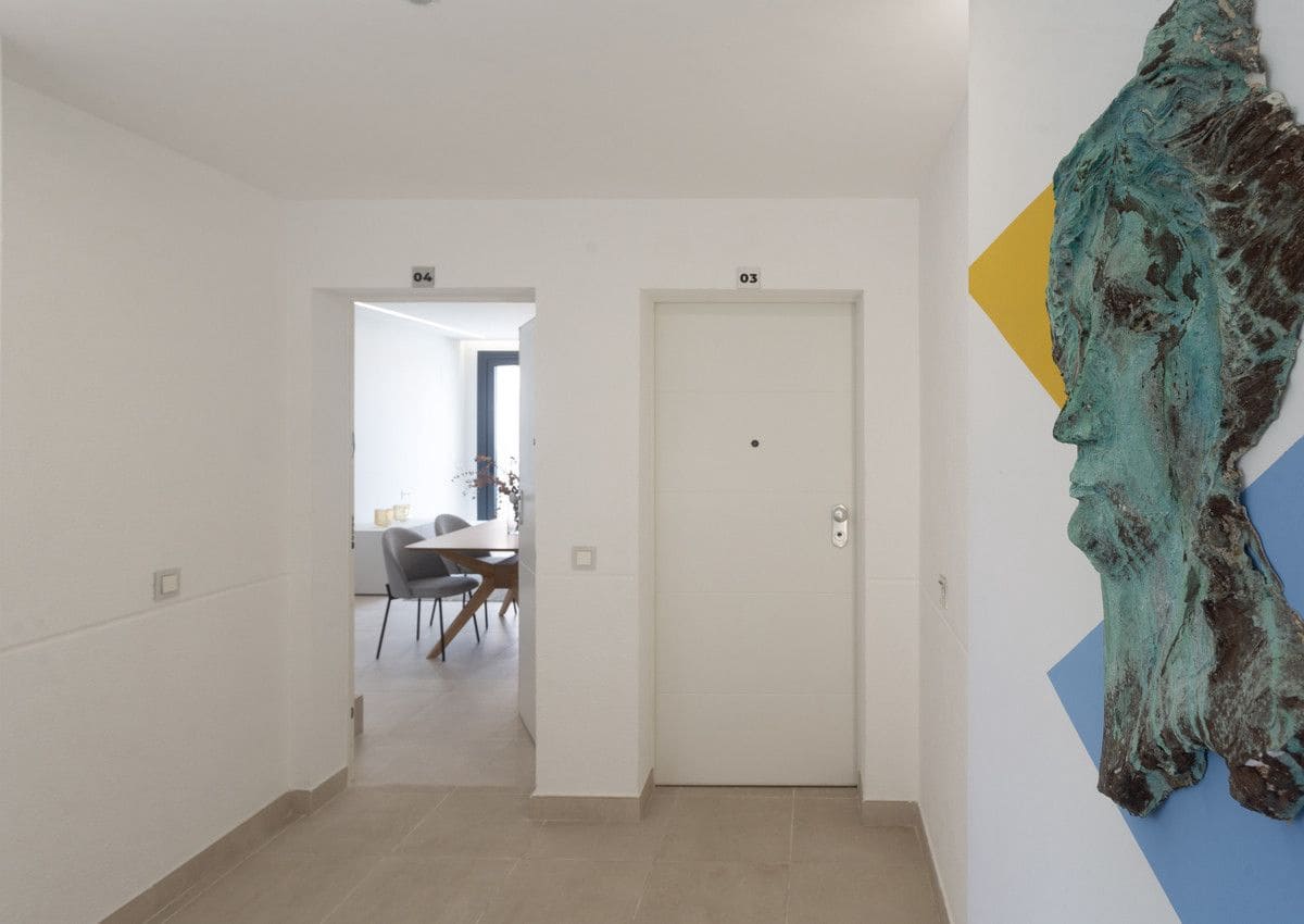 2 sovrum Lägenhet till salu i Denia med pool - 379 000 € (Ref: 9992295)