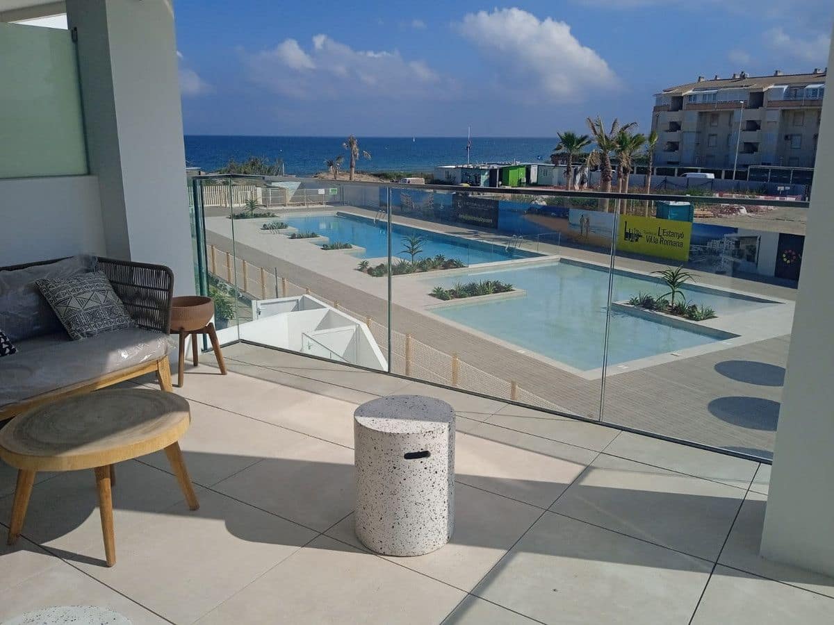 2 sovrum Lägenhet till salu i Denia med pool - 379 000 € (Ref: 9992295)