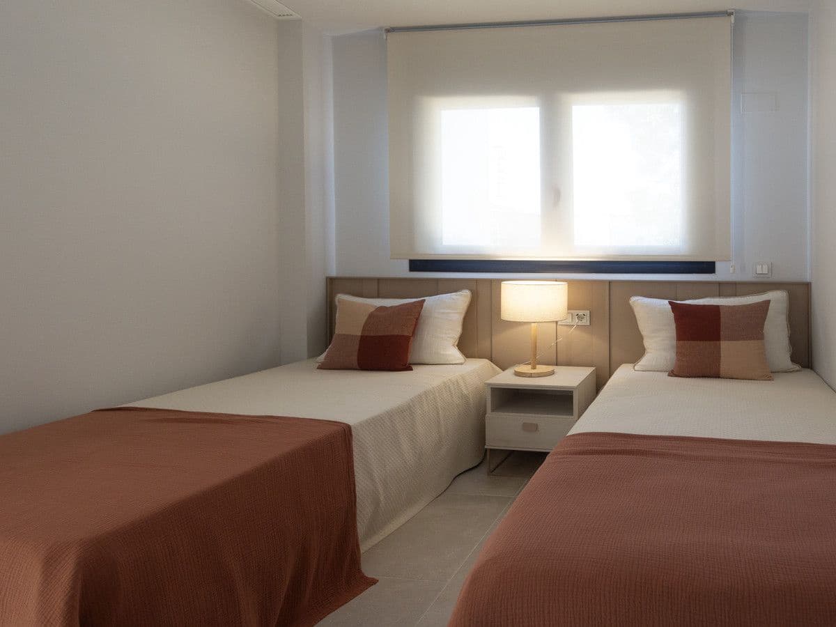 2 sovrum Lägenhet till salu i Denia med pool - 379 000 € (Ref: 9992295)