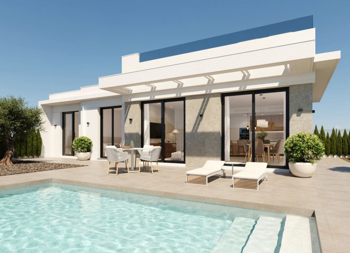 3 makuuhuone Huvila myytävänä paikassa Hacienda del Alamo mukana uima-altaan - 519 900 € (Ref: 9992300)