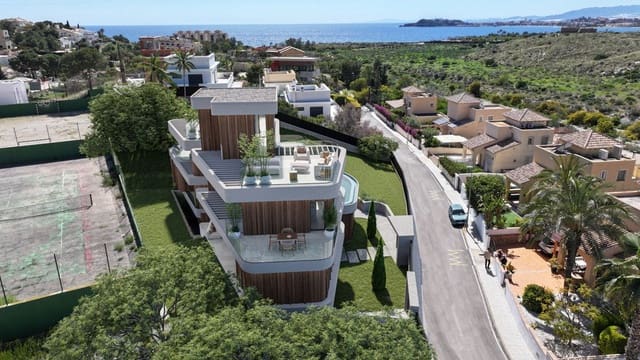 Chalet de 8 habitaciones en Los Puertos, Cartagena en venta con piscina - 1.080.000 € (Ref: 9992307)