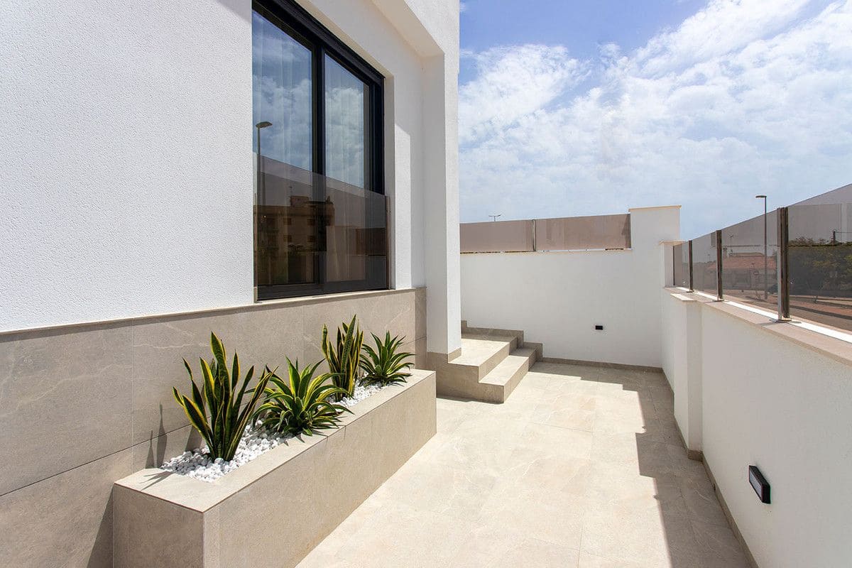 3 sovrum Villa till salu i Sucina med pool - 329 900 € (Ref: 9992310)