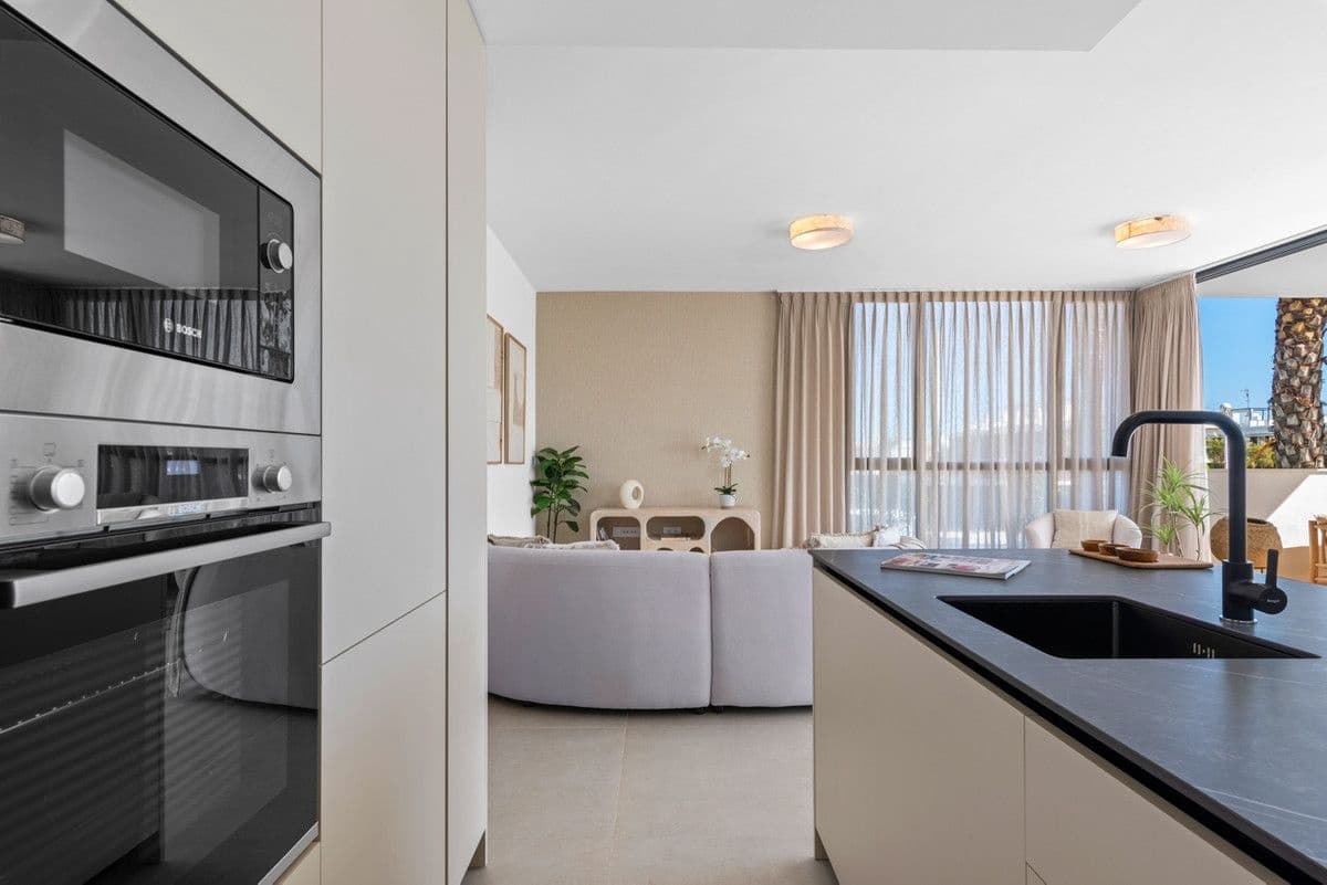 Apartamento de 2 habitaciones en Islas Menores en venta con piscina - 358.000 € (Ref: 9992317)