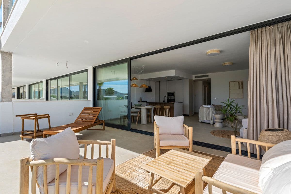 Apartamento de 2 habitaciones en Islas Menores en venta con piscina - 358.000 € (Ref: 9992317)