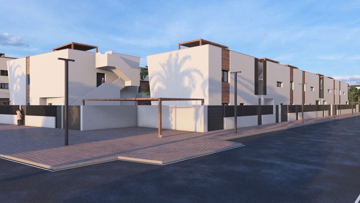 2 bedroom Villa for sale in Torre-Pacheco with pool - € 229,000 (Ref: 9992321)