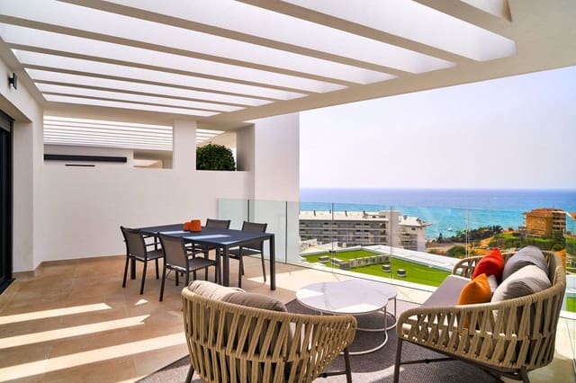 2 soveværelse Lejlighed til salg i El Higuerón, Fuengirola med swimmingpool - € 567.000 (Ref: 9992338)