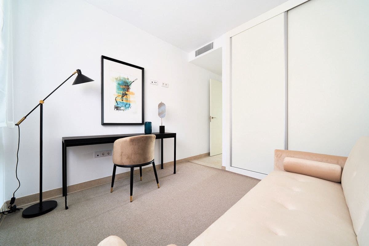 2 soveværelse Lejlighed til salg i Fuengirola med swimmingpool - € 567.000 (Ref: 9992338)