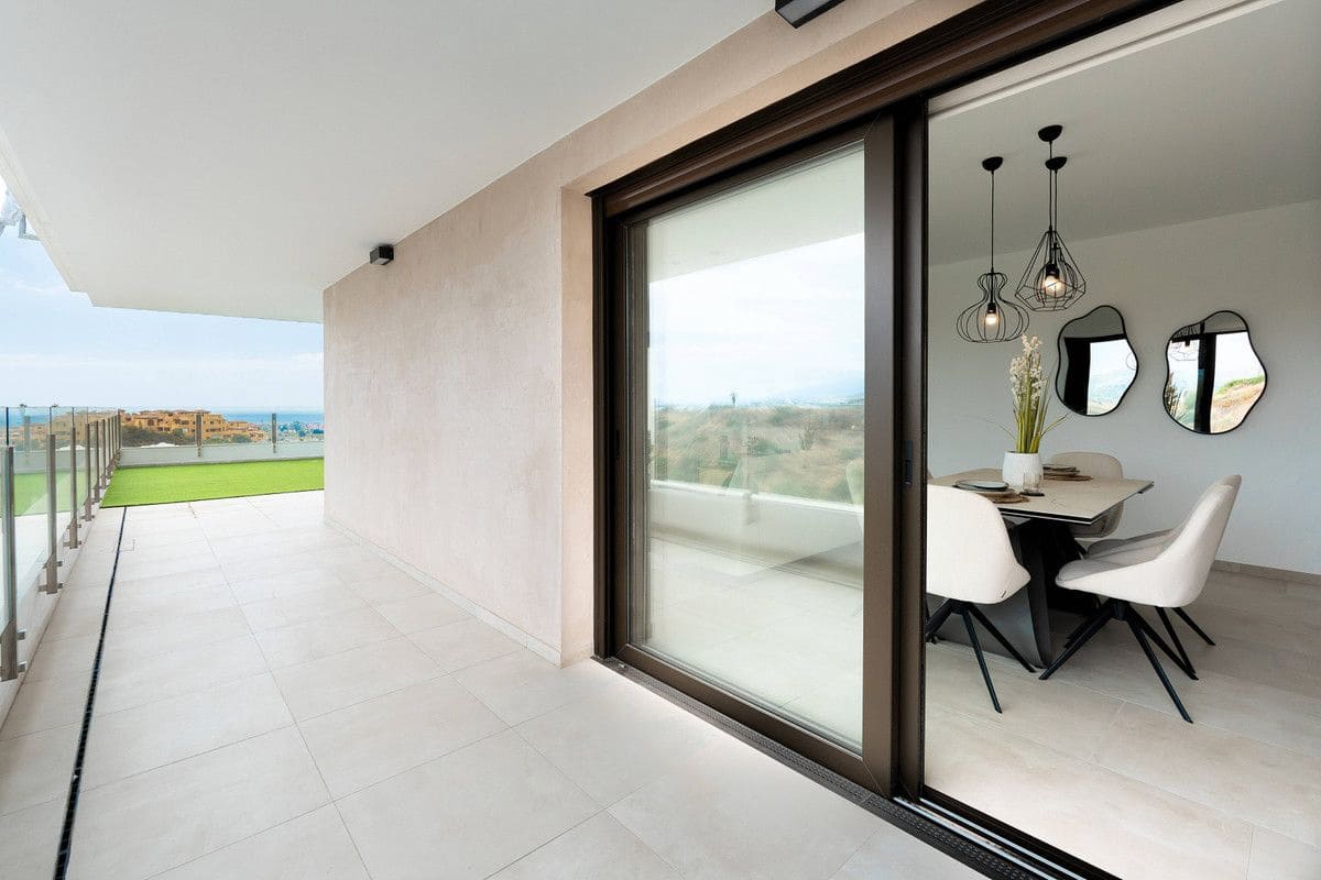 Apartamento de 1 habitación en New Golden Mile en venta con piscina - 464.000 € (Ref: 9992342)