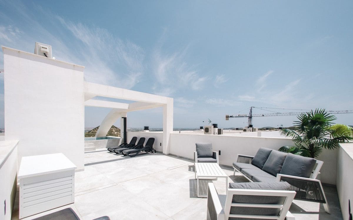 2 quarto Apartamento para venda em Ciudad Quesada com piscina - 475 000 € (Ref: 9992386)