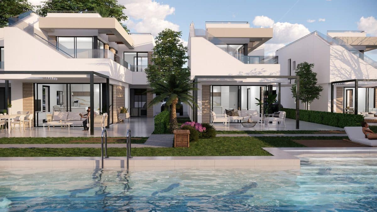 3 sypialnia Willa na sprzedaż w Pinar de Campoverde z basenem - 420 000 € (Ref: 9992392)