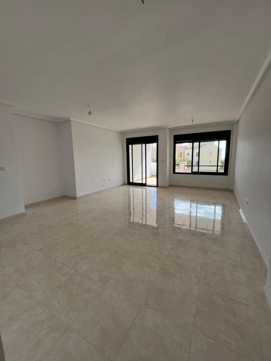 2 soveværelse Lejlighed til salg i Orihuela Costa med swimmingpool - € 298.900 (Ref: 9992393)
