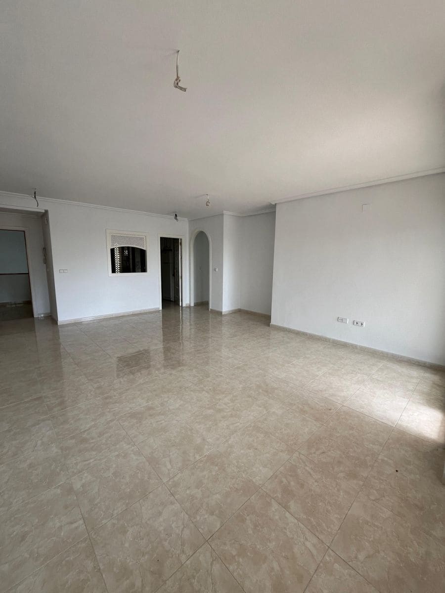 2 soveværelse Lejlighed til salg i Orihuela Costa med swimmingpool - € 298.900 (Ref: 9992393)