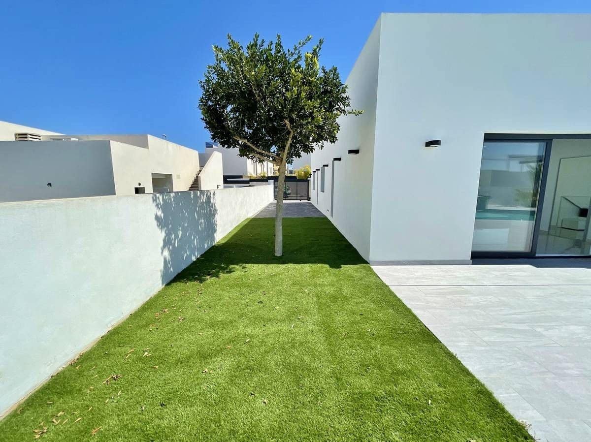 3 sovrum Villa till salu i Rojales med pool - 504 000 € (Ref: 9992394)